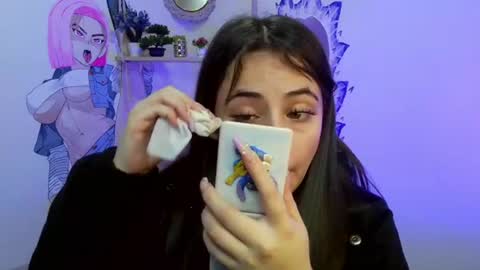 Snapshot of sofia_lara28 chatting on July 2026 01:05:01 PM sofia_lara28 online show from July 2026 01:05:01 PM