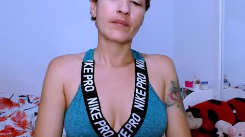 Snapshot of sofia_mark20 chatting on February 2025 07:38:02 PM Sofia online show from February 2025 07:38:02 PM