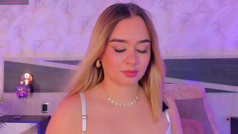   online show from April 2026 07:39:01 PM