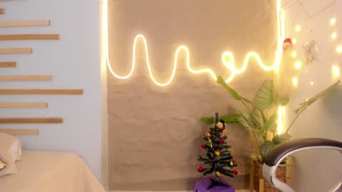 SOFIA online show from December 2024 05:10:01 PM