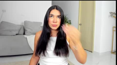 sofia_rivers_ online show from October 2025 12:41:02 AM