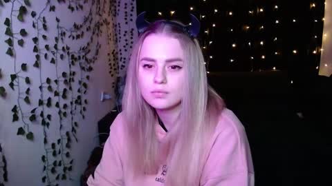 sofia_rosemary online show from February 2025 03:05:02 PM