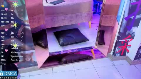 Sofia Sstone online show from November 2025 11:33:01 AM