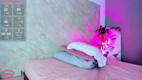 Snapshot of sofia_walke chatting on March 2025 06:47:02 AM Sofia walke online show from March 2025 06:47:02 AM