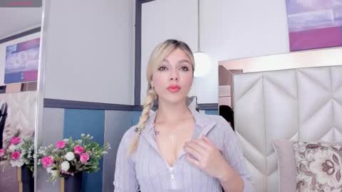 Sofia online show from March 2026 07:19:01 PM