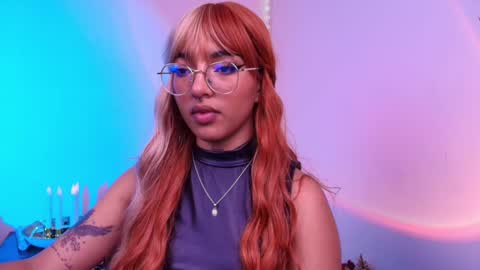 Sofia online show from January 2025 04:07:02 AM