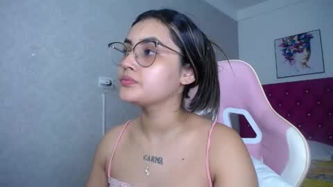 Sofia online show from May 2026 11:01:01 PM