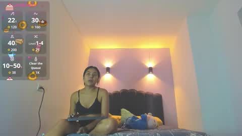 Sofia online show from December 2025 02:53:02 AM