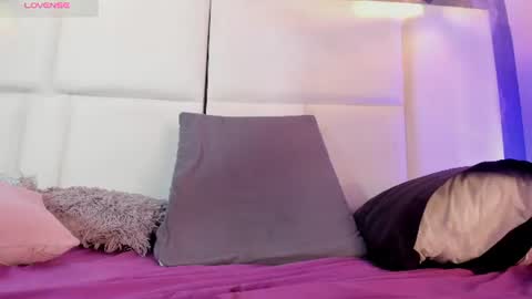 Sofia online show from July 2026 10:39:01 AM