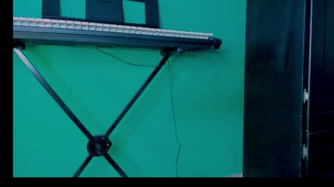 sofiacruz16 online show from October 2025 05:57:01 PM