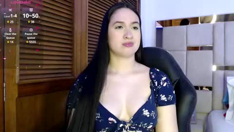 sofiaduque_26 online show from February 2025 08:10:01 PM