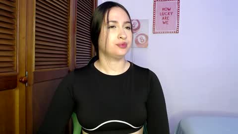 sofiaduque_26 online show from April 2026 01:12:01 PM