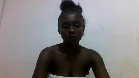 sofia online show from February 2026 07:57:02 PM