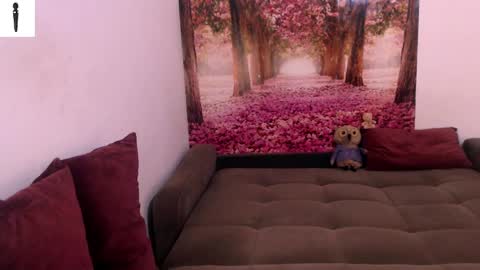 Snapshot of sofialiub chatting on December 2024 12:02:01 PM sofialiub online show from December 2024 12:02:01 PM