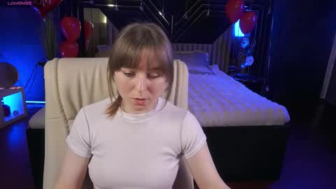 SofiaLuxuryy online show from February 2026 09:33:02 PM