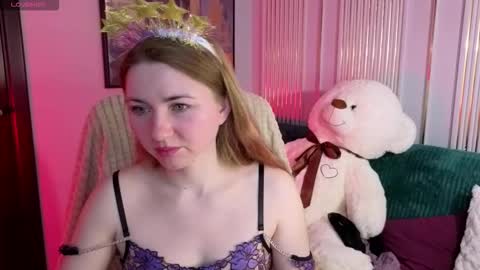 Sofia online show from March 2026 01:42:02 AM