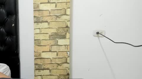 Sofa paola online show from November 2025 04:19:02 PM