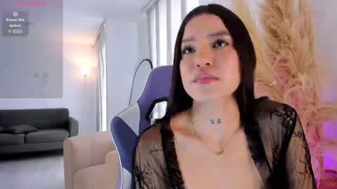 sofia wiliam   online show from March 2026 12:53:01 PM