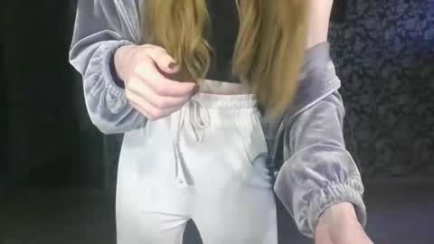 Snapshot of sofibuterfly chatting on March 2025 03:01:01 AM SofiButerfly online show from March 2025 03:01:01 AM