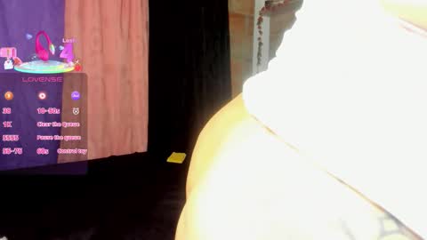 sofie_storm2 online show from September 2025 09:31:01 AM