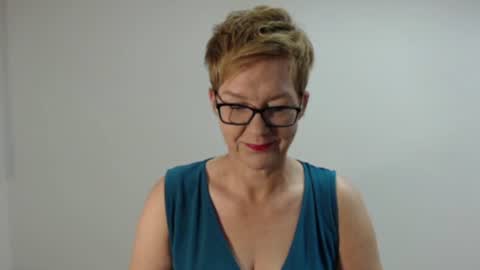Snapshot of sofie_velvet chatting on July 2026 07:50:01 AM Sofie Velvet online show from July 2026 07:50:01 AM