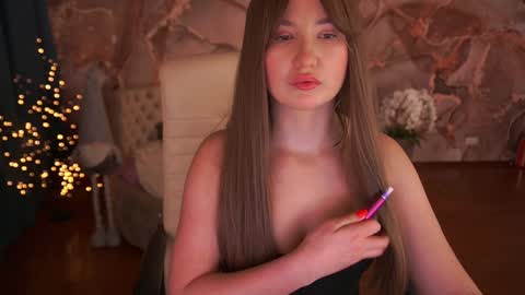 Sofie online show from December 2024 02:25:02 AM