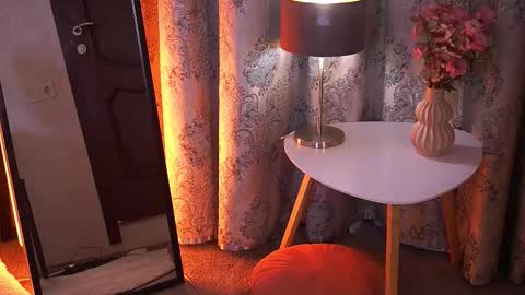 Snapshot of sofiebloom chatting on December 2025 11:56:01 PM Sofie online show from December 2025 11:56:01 PM