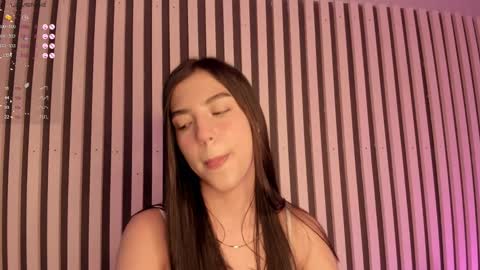 Sofie online show from February 2025 09:49:01 PM