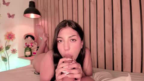 Sofie online show from February 2026 08:15:01 PM