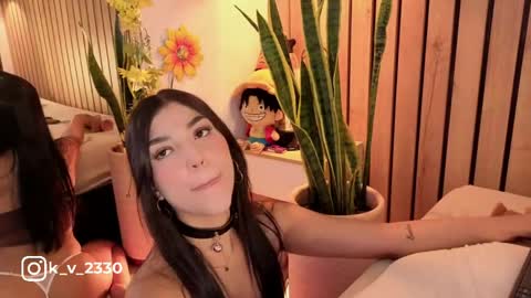 Sofie online show from April 2026 08:03:01 PM