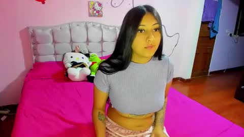 Snapshot of sofii_1219 chatting on February 2026 08:10:02 AM SOFI online show from February 2026 08:10:02 AM