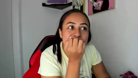 Snapshot of sofiia_rodriguez chatting on December 2025 02:26:01 PM sofiia rodriguez online show from December 2025 02:26:01 PM