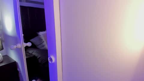 Sofia online show from February 2025 07:05:01 AM