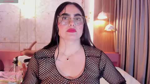 sofiia online show from May 2026 07:40:02 PM