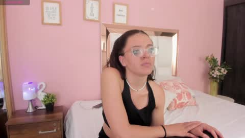 Sofi agudelo online show from February 2025 07:59:01 AM