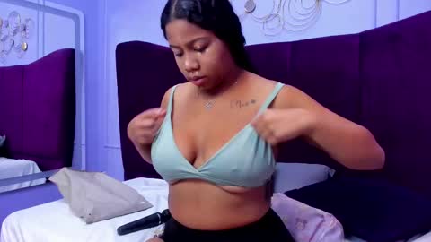 Snapshot of sofiifox chatting on February 2025 11:47:02 AM sofiifox online show from February 2025 11:47:02 AM