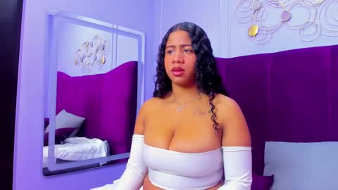 Snapshot of sofiifox chatting on February 2025 01:47:02 PM sofiifox online show from February 2025 01:47:02 PM