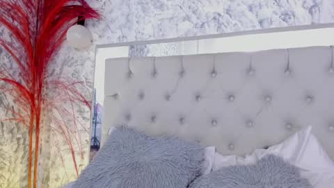 Sofi Malkova online show from December 2025 04:36:01 PM