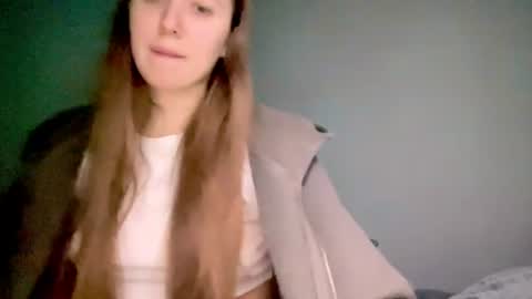 Snapshot of sofimayer chatting on June 2026 09:58:01 PM sofimayer online show from June 2026 09:58:01 PM