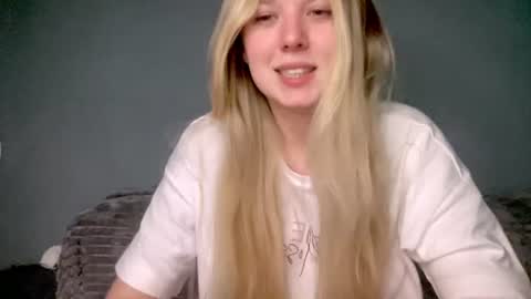 Snapshot of sofimayer chatting on July 2026 04:12:02 PM sofimayer online show from July 2026 04:12:02 PM