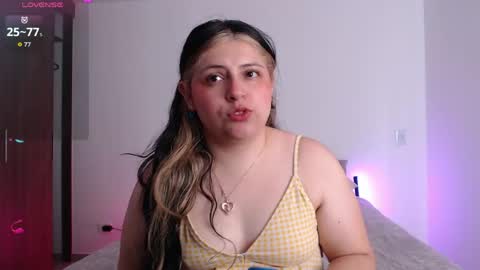 Snapshot of sofix_ chatting on June 2026 08:25:02 PM Lau online show from June 2026 08:25:02 PM