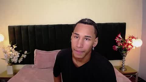 Cam and Amy online show from October 2025 07:49:02 PM