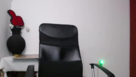 Camila M online show from February 2025 04:15:02 AM