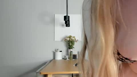 kitty katy online show from May 2026 08:14:01 PM