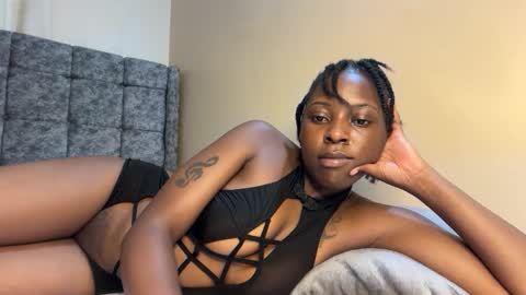 soft_nicole online show from May 2026 08:36:01 PM