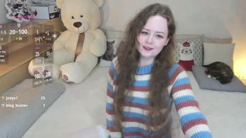 Mia online show from December 2024 07:36:01 PM