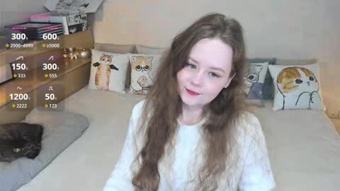 Mia online show from September 2025 08:25:01 PM