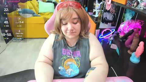 Sofie online show from May 2026 02:28:01 AM