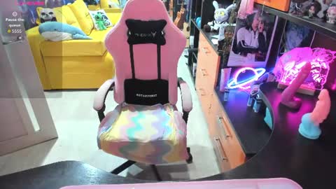 Snapshot of softie_sofy chatting on June 2026 02:54:02 AM Sofie online show from June 2026 02:54:02 AM