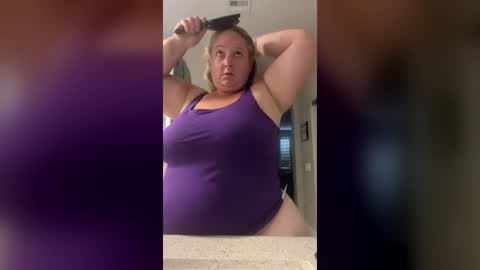 softiesammie42 online show from August 2026 08:25:02 PM